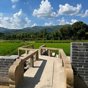 益阳花岗岩仿古石材景区使用案例