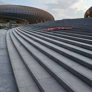 益阳 弧形整石台阶铺装效果图