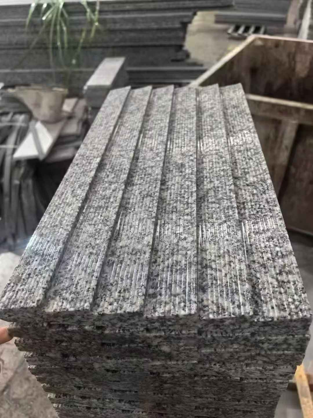 益阳 狼牙石
