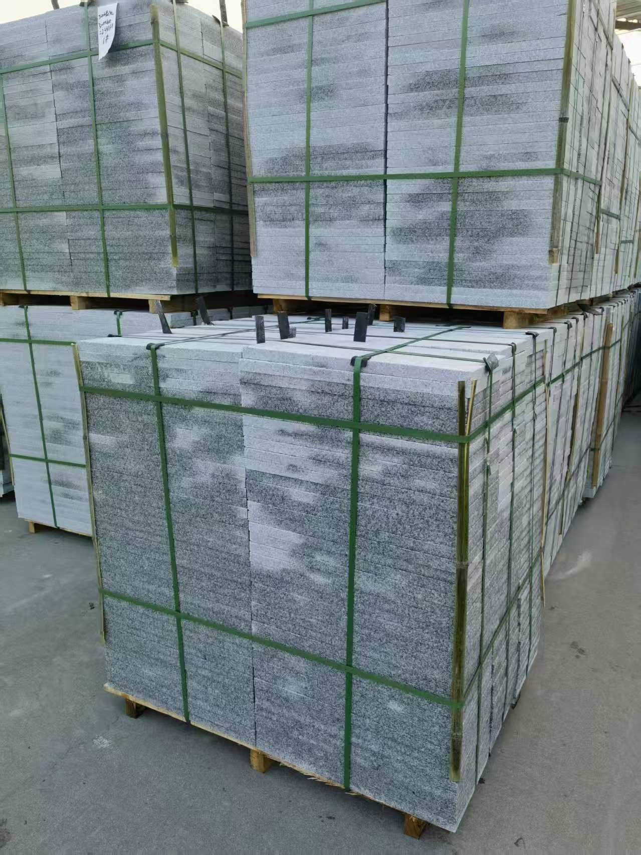 益阳 芝麻白地铺石材