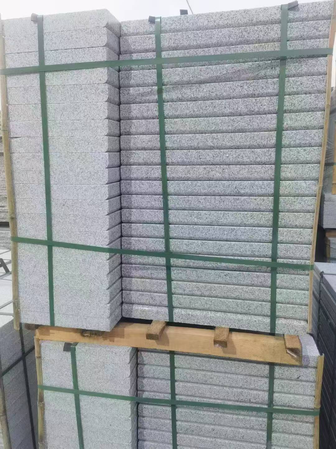 益阳 5公分芝麻白，倒斜角，室外楼梯踏步